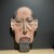 Ekspresjonistyczna płaskorzeźba groteska art brut, metal, ręcznie malowana