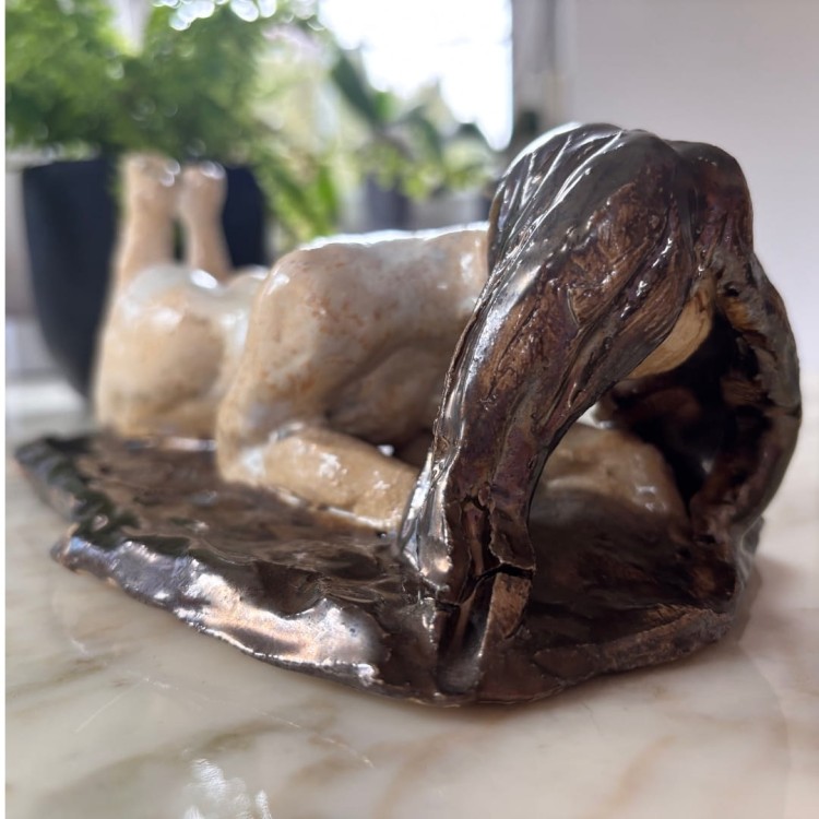 Ceramiczna rzeźba akt kobiecy ręcznie wykonana sygnowana