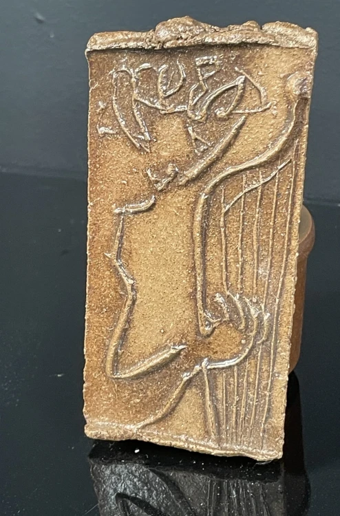 Plakieta ceramiczna ozdobna ceramiczna w nurcie secesyjnym