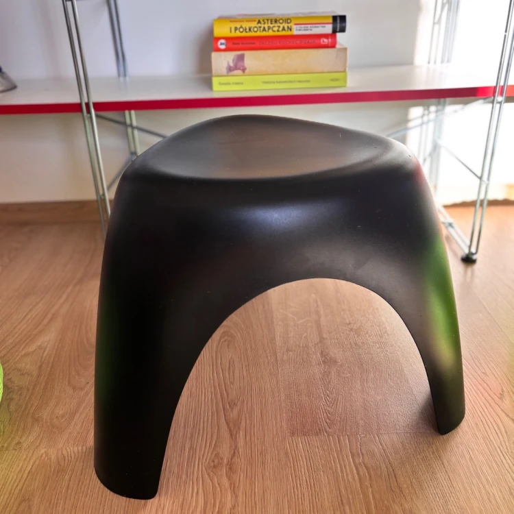 Vitra Elephant Stool, proj. Sori Yanagi