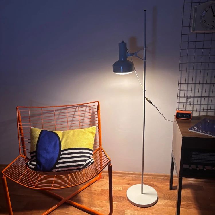 Stojąca metalowa lampa Ikea 80-te