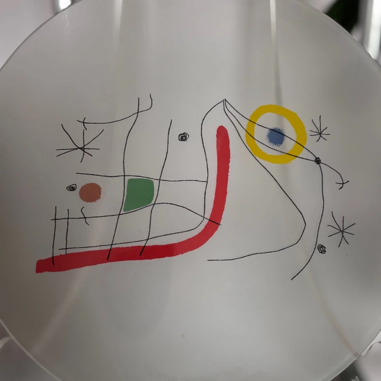 Piękny talerz dekoracyjny Joan Miró
