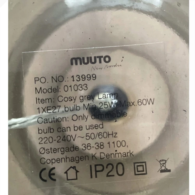 Muuto Cosy in grey lampka