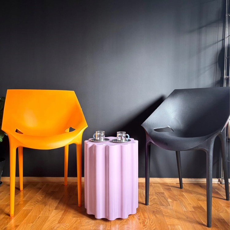 Dr. Yes Kartell Philipp Starck i Eugen Quitllet