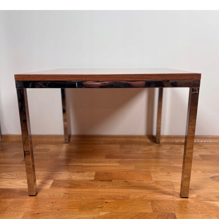 Stolik vintage solidnie wykonany przypomina Florence od Knoll