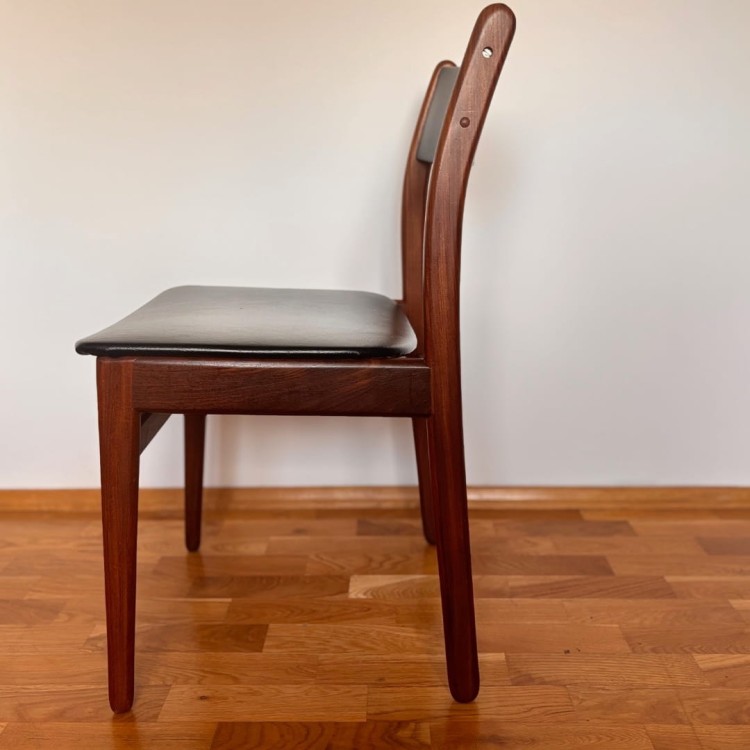 Komplet 4 duńskich krzeseł w stylu Mid Modern